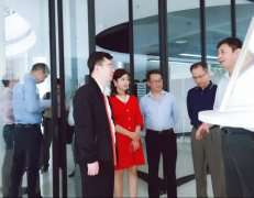 广东省工业和信息化局莅临九游官方站网站入口-九游WebSite(中国)调研制造业创新中心建设情况